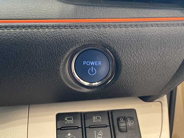 トヨタ シエンタ ハイブリッド G 埼玉県 2020(令2)年 3.3万km ベージュ トヨタセーフティセンス/純正9インチナビ/　　CD/DVD/BT/フルセグTV/パノラミックビューモニター/両側パワースライドドア/クルーズコントロール/LEDオートライト/シートヒーター/ステアヒーター/ステアリングスイッチ/プッシュスタート/ETC/禁煙車