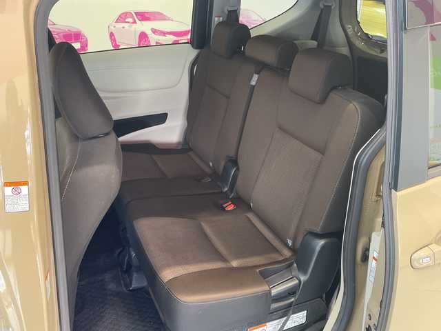 トヨタ シエンタ ハイブリッド G 埼玉県 2020(令2)年 3.3万km ベージュ トヨタセーフティセンス/純正9インチナビ/　　CD/DVD/BT/フルセグTV/パノラミックビューモニター/両側パワースライドドア/クルーズコントロール/LEDオートライト/シートヒーター/ステアヒーター/ステアリングスイッチ/プッシュスタート/ETC/禁煙車