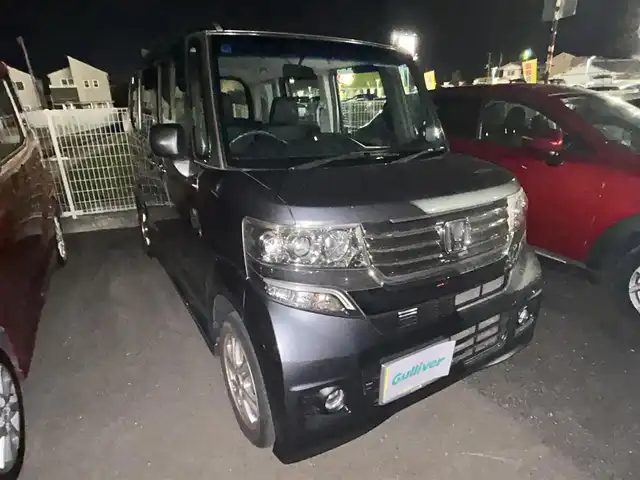 ホンダ Ｎ ＢＯＸ カスタム G Lパッケージ 香川県 2012(平24)年 12.6万km ポリッシュドメタルメタリック 社外オーディオ/→CD/USB/Bluetooth/バックカメラ/片側パワスラ/ピタ駐ミラー/ETC/純正14インチアルミ/オートライト/純正フロアマット/ステアリングリモコン/横滑り防止装置/盗難防止装置/アイドリングストップ/パワーウィンドウ/パワーステアリング/プッシュスタート/スマートキー/スペアキー