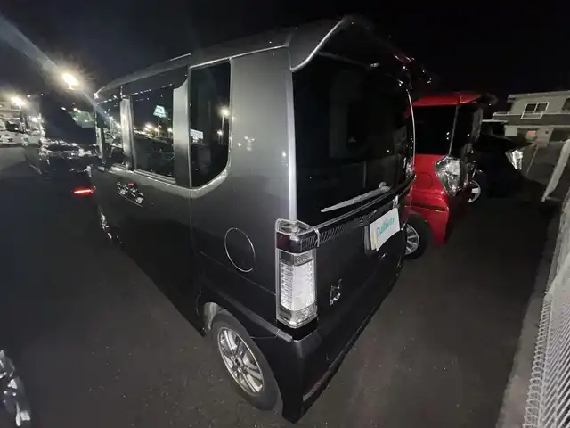 ホンダ Ｎ ＢＯＸ カスタム G Lパッケージ 香川県 2012(平24)年 12.6万km ポリッシュドメタルメタリック 社外オーディオ/→CD/USB/Bluetooth/バックカメラ/片側パワスラ/ピタ駐ミラー/ETC/純正14インチアルミ/オートライト/純正フロアマット/ステアリングリモコン/横滑り防止装置/盗難防止装置/アイドリングストップ/パワーウィンドウ/パワーステアリング/プッシュスタート/スマートキー/スペアキー