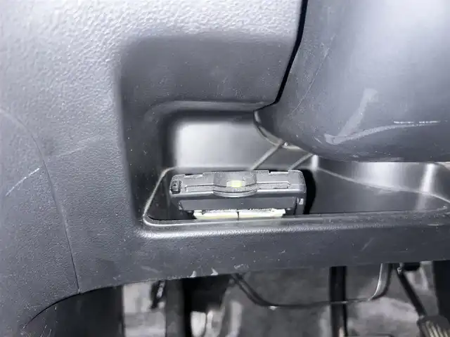 ホンダ Ｎ ＢＯＸ カスタム G Lパッケージ 香川県 2012(平24)年 12.6万km ポリッシュドメタルメタリック 社外オーディオ/→CD/USB/Bluetooth/バックカメラ/片側パワスラ/ピタ駐ミラー/ETC/純正14インチアルミ/オートライト/純正フロアマット/ステアリングリモコン/横滑り防止装置/盗難防止装置/アイドリングストップ/パワーウィンドウ/パワーステアリング/プッシュスタート/スマートキー/スペアキー