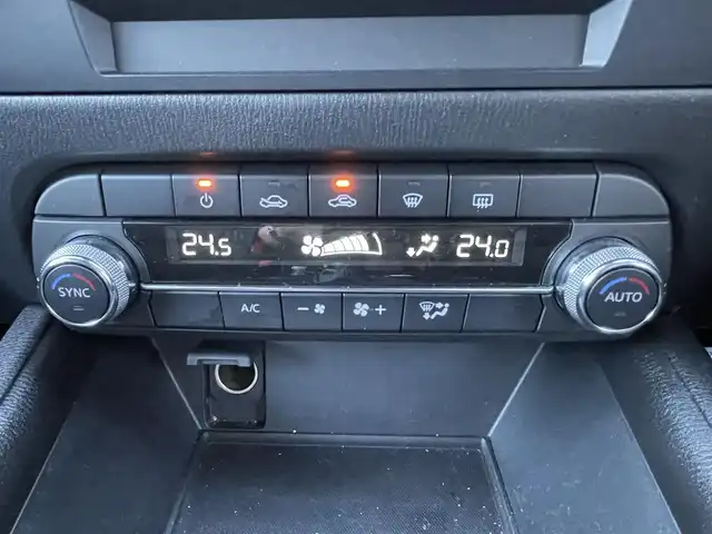 マツダ ＣＸ－５ XD 栃木県 2018(平30)年 8.7万km チタニウムフラッシュマイカ ETC/フル４WD/純正ナビゲーション（ナビSD非搭載の為動作確認取れず）/スマートキー/プッシュスタート/フルオートエアコン/横滑り防止装置/衝突防止装置/衝突軽減装置/衝突安全ボディー/盗難防止装置/本革巻きステアリング/クルーズコントロール/ドライブレコーダー/純正ゴムマット/アイドリングストップ/バックカメラ/オートホールド/ヒルスタートアシスト