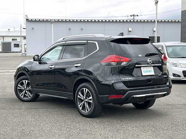 日産 エクストレイル 20Xi 秋田県 2020(令2)年 2.2万km ダイヤモンドブラック 登録時走行距離21233km/４WD/純正SDナビ/CD/DVD/Bluetooth/フルセグTV/全方位カメラ/クルーズコントロール/アラウンドビューモニター/ドライブレコーダー/全席シートヒーター/横滑り防止装置/レーンキープアシスト/盗難防止装置/衝突被害軽減システム/前後コーナーセンサー/デジタルインナーミラー/ダウンヒルアシストコントロール/電動リアゲート/センターデフロック/純正AW/格納ウィンカーミラー/LEDヘッドライト/スマートキー/スペアキー