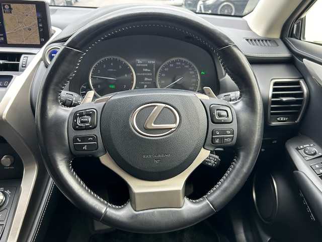 レクサス ＮＸ 300h Iパッケージ 栃木県 2019(令1)年 7万km グラファイトブラックガラスフレーク 純正メモリナビ（AM/FM/CD/DVD/BT接続）/黒革シート/3眼LEDヘッドライト/シーケンシャルウインカー/フルセグTV/バックカメラ/前後ドライブレコーダー/ビルトインETC2.0/パワーバックドア/前席パワーシート/運転席シートメモリー/ステアリングヒーター/前席シートヒーター/レーダークルーズコントロール/電動パーキングブレーキ/オートホールド/パドルシフト/プリクラッシュセーフティ/レーンキープアシスト/横滑り防止装置/純正17インチアルミホイール/純正フロアマット/前後コーナーセンサー/クリアランスソナー/プッシュスタート/スマートキー/取り扱い説明書/保証書