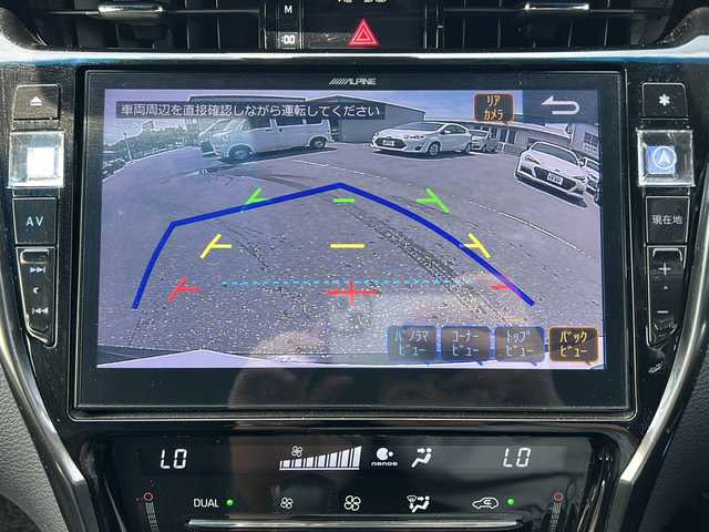 トヨタ ハリアー プレミアム スタイルノアール 石川県 2019(令1)年 8.3万km ブラックマイカ ワンオーナー/セーフティセンス/・プリクラッシュセーフティシステム/・レーンディパーチャーアラート/・アダプティブハイビーム/・レーダークルーズコントロール/・インテリアクリアランスソナー/ムーンルーフ/社外10インチメモリナビゲーション/【CD・DVD・Bluetooth・・SD・フルセグTV】/型番：EX10Z/黒革シート/運転席パワーシート/モデリスタフルエアロ/パワーバックドア/ビルトインETC/社外ドライブレコーダー/スマートキー/・プッシュスタート/・スペアキー/・カードキー/純正フロアマット/純正ドアバイザー/取扱説明書/新車時保証書