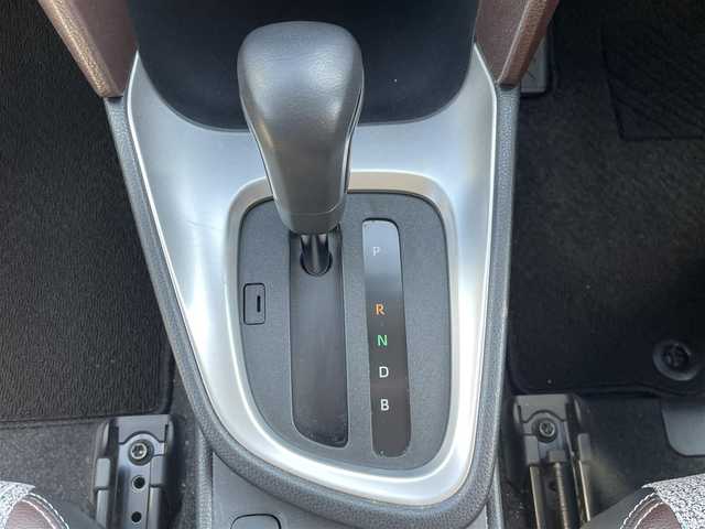 トヨタ ヤリスクロス ハイブリッド Z 福岡県 2021(令3)年 4.2万km センシュアルレッドマイカ Wエアバッグ/衝突被害軽減システム/ドライブレコーダー/車外カメラ(前後)/LEDオートライト・オートハイビーム/オートクルーズ/レーンアシスト/横滑り防止装置/コーナーセンサー/純正アルミホイール/純正フロアマット/D席パワーシート/AAC