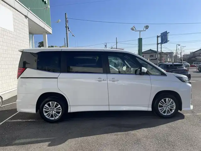 トヨタ ノア ハイブリッド S－Z 神奈川県 2023(令5)年 1.9万km パール