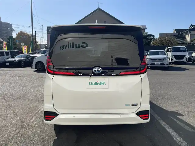 トヨタ ノア ハイブリッド S－Z 神奈川県 2023(令5)年 1.9万km パール