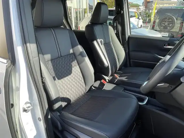 トヨタ ノア ハイブリッド S－Z 神奈川県 2023(令5)年 1.9万km パール