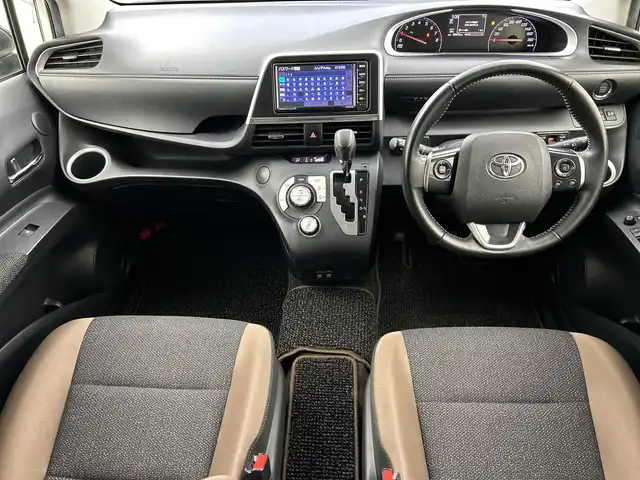 トヨタ シエンタ G グランパー 愛知県 2020(令2)年 5.1万km ホワイトパールクリスタルシャイン 純正ナビ（NSCN-W68）/・フルセグＴＶ/・Ｂｌｕｅｔｏｏｔｈ/パノラミックビューモニター/ビルトインＥＴＣ/前後型ドライブレコーダー/両側パワースライドドア/前後コーナーセンサー/トヨタセーフティセンス/衝突被害軽減/先行車発進警報/車線逸脱警報/スマートキー/プッシュスタート