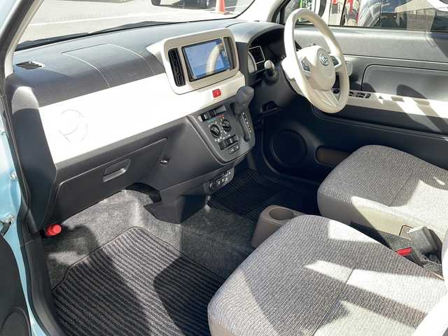 ダイハツ ミラ トコット X SA Ⅲ 道東・釧路十勝 2018(平30)年 1.9万km サニーデイブルーメタリック ・４WD/・純正8インチメモリーナビ/（CD/DVD/BT/FM/AM/USB/SD）/・フルセグ/・バックカメラ/・スマートアシスト/衝突回避支援ブレーキ/前後誤発進抑制/ヒルホールドシステム/先行車発発進お知らせ/・純正前方ドライブレコーダー（DRN-H68N）/・アイドリングストップ/・横滑り防止/・前後コーナーセンサー/・LEDヘッドライト/・オートライト/・オートマチックハイビーム/・電動格納ミラー/・プッシュスタート/・スマートキー/・ダブル+サイドエアバッグ