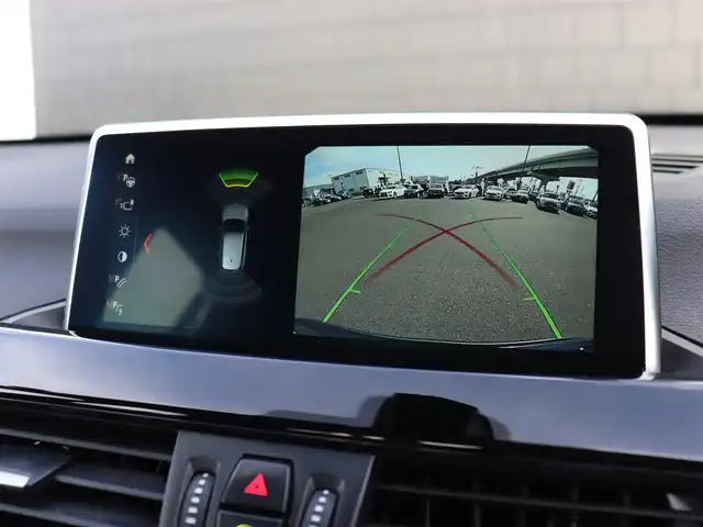 ＢＭＷ Ｘ１ xDrive 18d xライン 宮城県 2018(平30)年 6.7万km サファイアブラックP 純正ナビ【ＢＴ／ＡＵＸ】/インテリジェントセーフティ　/アダプティブクルーズコントロール　/ハーフレザーシート　/バックカメラ　/ヘッドアップディスプレイ　/アンビエントライト　/シートヒーター前席　/パーキングアシスト/パワーバックドア/ダウンヒルアシストコントロール/ルーフレール/レーンキープアシスト/ミラー型ETC/LEDヘッドライト/コンフォートアクセス/コーナーセンサー前後/禁煙車