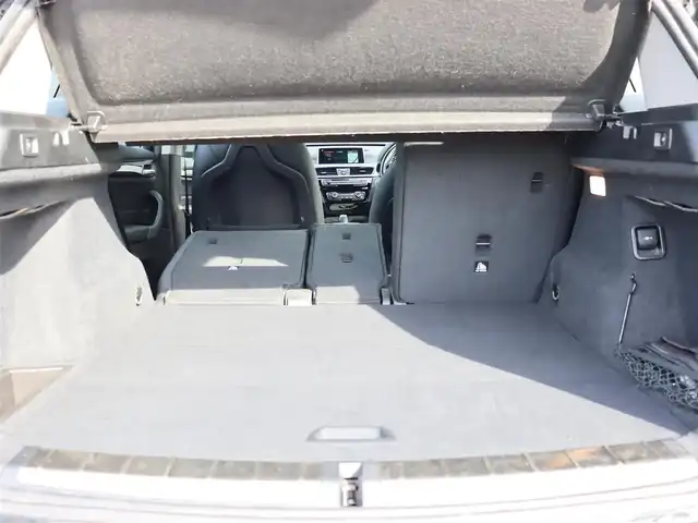 ＢＭＷ Ｘ１ xDrive 18d xライン 宮城県 2018(平30)年 6.7万km サファイアブラックP 純正ナビ【ＢＴ／ＡＵＸ】/インテリジェントセーフティ　/アダプティブクルーズコントロール　/ハーフレザーシート　/バックカメラ　/ヘッドアップディスプレイ　/アンビエントライト　/シートヒーター前席　/パーキングアシスト/パワーバックドア/ダウンヒルアシストコントロール/ルーフレール/レーンキープアシスト/ミラー型ETC/LEDヘッドライト/コンフォートアクセス/コーナーセンサー前後/禁煙車