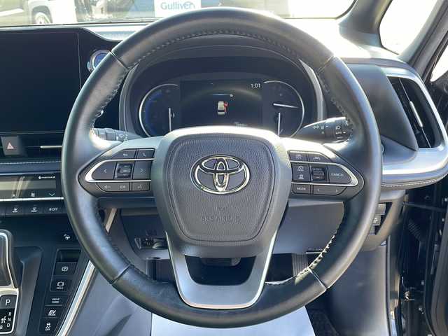 トヨタ ノア ハイブリッド S－Z 岩手県 2022(令4)年 6万km アティチュードブラックマイカ 純正メモリーナビ/AM/FM/Bluetooth/フルセグTV/全方位カメラ/純正フリップダウンモニター/電動リアゲート/ETC/両側パワースライドドア/レーダークルーズコントロール/衝突被害軽減ブレーキ/レーンキープアシスト/アイドリングストップ/シートヒーター/オートライト/オートハイビーム/LEDヘッドライト/フォグランプ/スマートキー/プッシュスタート/電動格納ミラー/社外16インチAW