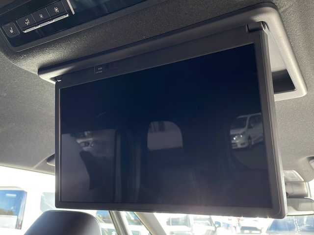 トヨタ ノア ハイブリッド S－Z 岩手県 2022(令4)年 6万km アティチュードブラックマイカ 純正メモリーナビ/AM/FM/Bluetooth/フルセグTV/全方位カメラ/純正フリップダウンモニター/電動リアゲート/ETC/両側パワースライドドア/レーダークルーズコントロール/衝突被害軽減ブレーキ/レーンキープアシスト/アイドリングストップ/シートヒーター/オートライト/オートハイビーム/LEDヘッドライト/フォグランプ/スマートキー/プッシュスタート/電動格納ミラー/社外16インチAW