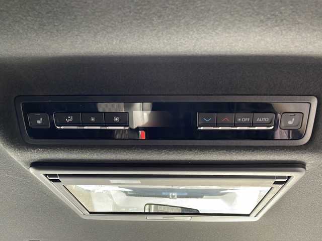 トヨタ ノア ハイブリッド S－Z 岩手県 2022(令4)年 6万km アティチュードブラックマイカ 純正メモリーナビ/AM/FM/Bluetooth/フルセグTV/全方位カメラ/純正フリップダウンモニター/電動リアゲート/ETC/両側パワースライドドア/レーダークルーズコントロール/衝突被害軽減ブレーキ/レーンキープアシスト/アイドリングストップ/シートヒーター/オートライト/オートハイビーム/LEDヘッドライト/フォグランプ/スマートキー/プッシュスタート/電動格納ミラー/社外16インチAW