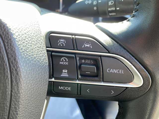 トヨタ ノア ハイブリッド S－Z 岩手県 2022(令4)年 6万km アティチュードブラックマイカ 純正メモリーナビ/AM/FM/Bluetooth/フルセグTV/全方位カメラ/純正フリップダウンモニター/電動リアゲート/ETC/両側パワースライドドア/レーダークルーズコントロール/衝突被害軽減ブレーキ/レーンキープアシスト/アイドリングストップ/シートヒーター/オートライト/オートハイビーム/LEDヘッドライト/フォグランプ/スマートキー/プッシュスタート/電動格納ミラー/社外16インチAW