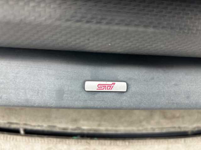 スバル ＷＲＸ Ｓ４ 2．0GT‐S アイサイト 三重県 2019(平31)年 4.5万km クリスタルホワイトP /禁煙車//Eタイプ//純正8インチSDナビ//バックカメラ//オートAC//電子サイドブレーキ//ブレーキオートホールド//MTモード付AT//パドルシフト//DN席シートヒーター//DN席パワーシート//レザーシート//シートメモリー//アイサイト//衝突軽減ブレーキ//レーンキープアシスト//レーダークルーズコントロール//ブラインドスポットモニター//STIパフォーマンスパッケージ//STIフロントアンダースポイラー//STIサイドアンダースポイラー//STIリヤサイドアンダースポイラー//STIリヤアンダースポイラー//STIスカートリップ//STIフレキシブルタワーバー//STIフレキシブルドロースティフナー