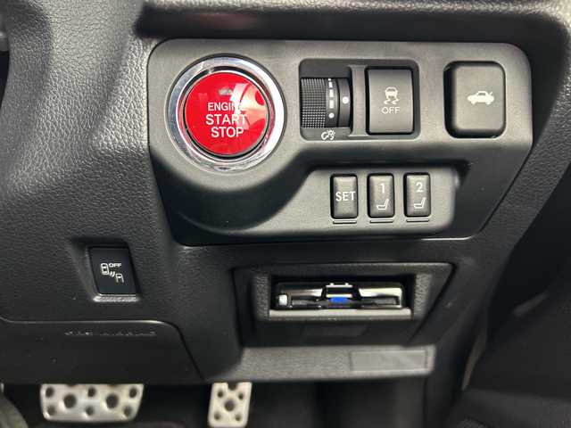 スバル ＷＲＸ Ｓ４ 2．0GT‐S アイサイト 三重県 2019(平31)年 4.5万km クリスタルホワイトP /禁煙車//Eタイプ//純正8インチSDナビ//バックカメラ//オートAC//電子サイドブレーキ//ブレーキオートホールド//MTモード付AT//パドルシフト//DN席シートヒーター//DN席パワーシート//レザーシート//シートメモリー//アイサイト//衝突軽減ブレーキ//レーンキープアシスト//レーダークルーズコントロール//ブラインドスポットモニター//STIパフォーマンスパッケージ//STIフロントアンダースポイラー//STIサイドアンダースポイラー//STIリヤサイドアンダースポイラー//STIリヤアンダースポイラー//STIスカートリップ//STIフレキシブルタワーバー//STIフレキシブルドロースティフナー