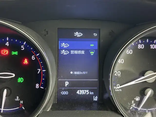 トヨタ Ｃ－ＨＲ G－T 福岡県 2019(令1)年 4.4万km ブラックマイカ 純正ディスプレイオーディオナビ（ＢＴ，フルセグＴＶ）　/全方位カメラ　/ＥＴＣ　/ドラレコ　/ダブルツィーター　/ＡＣＣ/衝突軽減ブレーキ　/レーンキープ　/ＢＳＭ　/ＭＴモード付き　/ハーフレザー　/純正１８インチＡＷ