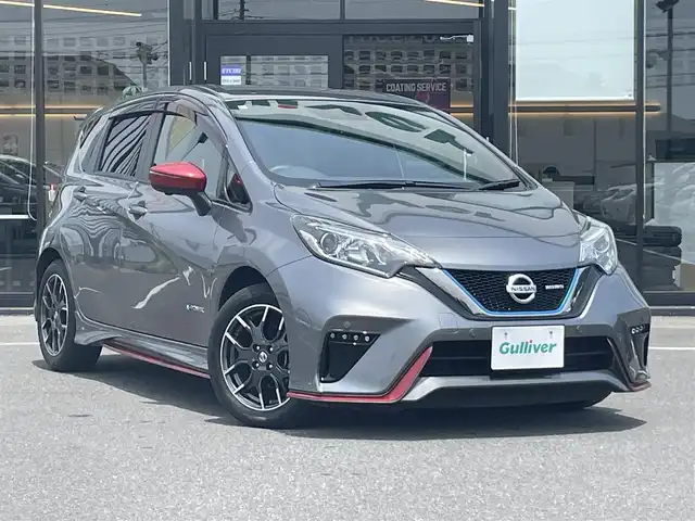 日産 ノート e－パワー ニスモ 茨城県 2018(平30)年 5万km ダークメタルグレー 純正ナビ/【iPod・SD・ラジオ・TV・ウォークマン・USB・BT・CD・DVD・VTR・AUX】/デジタルインナーミラー/レーダークルコン/ETC/全方位カメラ/前後ドラレコ/前後コーナーセンサー/ニスモスポーツシート/GPSレーダー探知機/純正フロアマット/純正アルミホイール/オートライト/LEDライト/横滑り防止装置/衝突被害軽減システム