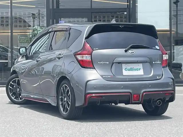日産 ノート e－パワー ニスモ 茨城県 2018(平30)年 5万km ダークメタルグレー 純正ナビ/【iPod・SD・ラジオ・TV・ウォークマン・USB・BT・CD・DVD・VTR・AUX】/デジタルインナーミラー/レーダークルコン/ETC/全方位カメラ/前後ドラレコ/前後コーナーセンサー/ニスモスポーツシート/GPSレーダー探知機/純正フロアマット/純正アルミホイール/オートライト/LEDライト/横滑り防止装置/衝突被害軽減システム
