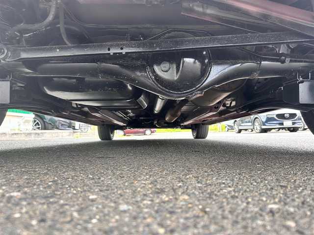 三菱 ｅＫクロス T 宮城県 2019(令1)年 5.5万km アメジストブラック/レッドM 三菱e-Assist（運転支援機能）/・衝突被害軽減ブレーキシステム/・踏み間違い衝突防止アシスト/・車線逸脱警報機能/・車線逸脱防止支援システム/・オートマチックハイビーム/コーナーセンサー/純正9型SDナビ/【CD・DVD・SD・BT・USB・フルセグTV】/バックカメラ/純正ドライブレコーダー/純正15インチAW/前席シートヒーター/シートリフター/アイドリングストップ/オートライト/LEDヘッドライト/フォグライト/ヘッドライトレベライザー/コーナーセンサー/ウィンカーミラー/スマートキーX２/ETC
