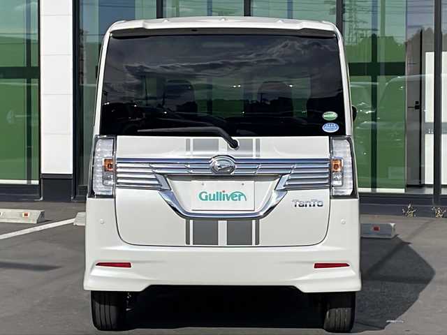 ダイハツ タント カスタムRS トップED LTD SAⅢ 道東・釧路十勝 2018(平30)年 6.7万km パールホワイトⅢ ・４WD/・ターボ/・純正8インチメモリナビ/（CD・DVD・BT・AM・FM・フルセグ）/・パノラミックビューカメラ/・両側パワースライドドア/・エンジンスターター/・ETC/・衝突被害軽減ブレーキ/・横滑り防止装置/・前席シートヒーター/・ハーフレザーシート/・純正フロアマット/・ドアバイザー/・LEDヘッドライト/・フロントフォグライト/・アイドリングストップ/・オートハイビーム/・オートライト/・スマートキー/・プッシュスタート/・革巻きステアリング