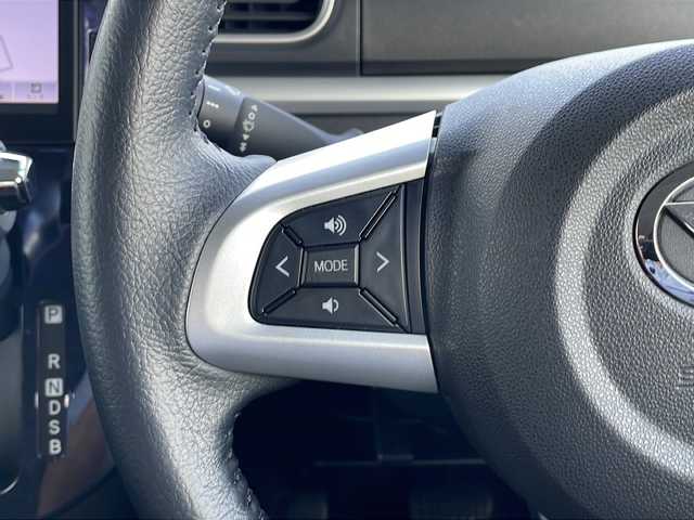 ダイハツ タント カスタムRS トップED LTD SAⅢ 道東・釧路十勝 2018(平30)年 6.7万km パールホワイトⅢ ・４WD/・ターボ/・純正8インチメモリナビ/（CD・DVD・BT・AM・FM・フルセグ）/・パノラミックビューカメラ/・両側パワースライドドア/・エンジンスターター/・ETC/・衝突被害軽減ブレーキ/・横滑り防止装置/・前席シートヒーター/・ハーフレザーシート/・純正フロアマット/・ドアバイザー/・LEDヘッドライト/・フロントフォグライト/・アイドリングストップ/・オートハイビーム/・オートライト/・スマートキー/・プッシュスタート/・革巻きステアリング