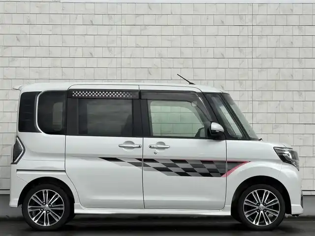 ダイハツ タント カスタムRS トップED LTD SAⅢ 岩手県 2018(平30)年 6.7万km パールホワイトⅢ 禁煙車/４WD/ターボ/全方位カメラ/両側パワースライドドア/シートヒーター/純正8インチメモリナビ/→フルセグTV/Bluetooth/CD/DVD/FM/AM/バックカメラ/衝突被害軽減ブレーキ/横滑り防止装置/オートライト/オートハイビーム/LEDヘッドライト/フォグライト/〇プッシュスタート/〇電動格納ミラー/〇ウィンカーミラー/〇シガーソケット/〇ドアバイザー/〇フロアマット/〇スマートキー/ETC