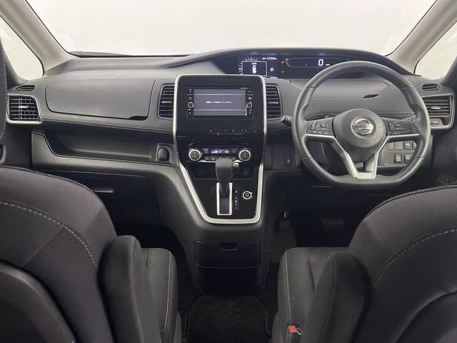 日産 セレナ ハイウェイスター Vセレクション 埼玉県 2017(平29)年 6.5万km インペリアルアンバーP 純正SDナビ/MM317D-W/ 地図SDない為動作確認未/　CD/DVD/バックカメラ/地デジ/両側パワースライドドア/純正フリップダウンモニター/クルーズコントロール/エマージェンシーブレーキ/ビルドインＥＴＣ/ＬＥＤヘッドライト/アイドリングストップ/プッシュスタート