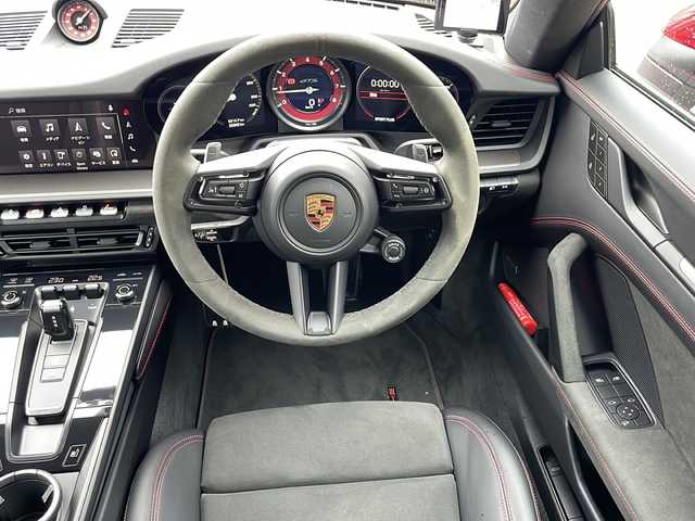 ポルシェ ポルシェ ９１１ カレラ4 GTS 大阪府 2022(令4)年 2.3万km 赤 ワンオーナー車/カーマインレッド/ＧＴＳインテリアＰＫＧ/ＰＤＣＣ/ＢＯＳＥサウンド/ＰＤＬＳ Ｐｌｕｓ付/    ティンテッドマトリクスＬＥＤヘッドライト/スポーツクロノ/レーンチェンジアシスト/純正ナビゲーション/全方位カメラ/１８ｗａｙアダプティブシートスポーツシート/エクステンテッドインテリアパッケージマットカーボン/カラーメーター/カーマインレッド/ライトデザインパッケージ/パワーステアリングプラス/リアアクスルステアリング