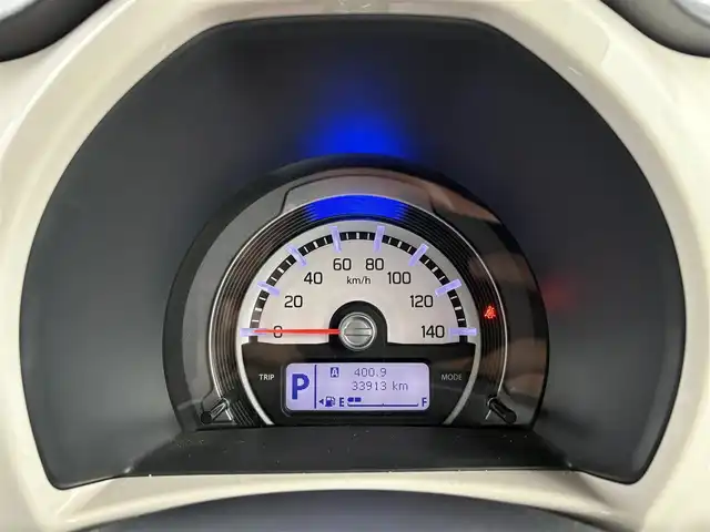 スズキ ハスラー F リミテッド Ⅱ 岩手県 2018(平30)年 3.4万km ブルーイッシュブラックパール/シルバー2トーン 禁煙車/4WD/シートヒーター/社外2DINオーディオ/→Bluetooth/CD/FM/AM/衝突軽減システム/横滑り防止装置/ダウンヒルアシストコントロール/オートライト/〇プッシュスタート/〇ドアバイザー/〇フロアマット/〇電動格納ミラー/〇スマートキー/スペアキー/冬タイヤ社外アルミホイール車載