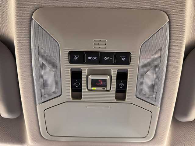 トヨタ ＲＡＶ４ G Zパッケージ 兵庫県 2024(令6)年 2.9万km アティチュードブラックマイカ ワンオーナー/純正コネクトナビ/フルセグ BT USB/モデリスタエアロ/スライディングガラスルーフ/ルーフレール/パノラミックビューモニター/デジタルインナーミラー(ドラレコ内臓型)/レーダークルーズコントロール/プリクラッシュセーフティー/LTA/BSM/RCTA/RSA/クリアランスソナー/レザーシート/シートヒーター/ベンチレーション/パワーシート/パワーバックドア/LEDヘッドライト/LEDフォグライト/オートライト/オートハイビーム/ステアリングヒーター/MOPスペアタイヤ/スマートキー