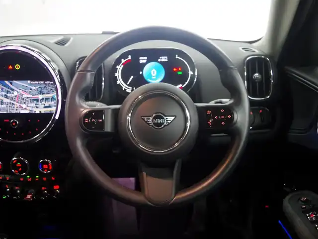 ＭＩＮＩ ＢＭＷ ミニ クロスオーバー クーパー D 兵庫県 2022(令4)年 2.3万km MINI Yoursエニグマティックブラック 純正ナビ/バックカメラ/ETC/ハーフレザーシート/シートヒーター/コンフォートアクセス/インテリジェントセーフティ/ユニオンジャックテール/コーナーセンサー/前後ドラレコ/パワーバックドア/アンビエントライト