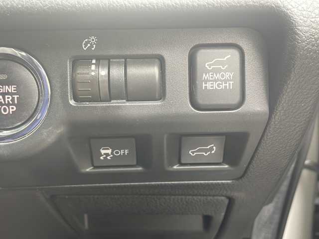 スバル フォレスター 2．0i－S アイサイト 福井県 2013(平25)年 8.6万km サテンホワイトパール (株)IDOMが運営する【じしゃロン福井店】の自社ローン対象車両になります。こちらは現金またはオートローンご利用時の価格です。自社ローンご希望の方は別途その旨お申付け下さい/社外ナビ（CD・DVD）/ワンセグテレビ/ETC/パワーシート（D席・N席）/シートヒーター（D席・N席）/パワーバックドア