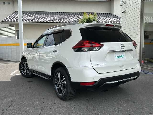日産 エクストレイル 20Xi 大阪府 2018(平30)年 5.2万km ブリリアントホワイトパール 禁煙車/ワンオーナー/プロパイロット/　車間距離維持支援システム/　車線維持支援システム/衝突軽減被害ブレーキ/ハーフレザーシート/純正ナビ(AM/FM/CD/DVD/BT)/フルセグTV/デュアルエアコン/シートヒーター(全席)/アラウンドビューモニター/コーナーセンサー前後/ヒーテッドドアミラー/パワーバックドア/オートライト/純正フロアマット/純正ドアバイザー/純正AW