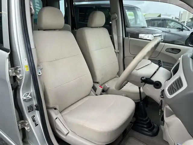 スバル ステラ L 島根県 2009(平21)年 7.5万km シャンパンメタリック 登録時走行距離74282km/取扱説明書/CDプレーヤー/（CD/ラジオ/AUX端子）/５速MT車/スペアキー/ヘッドライトレベライザー/オートエアコン/パワーウィンドウ/純正フロアマット/純正サイドバイザー/社外アルミ