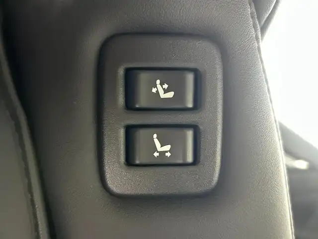 トヨタ ヴェルファイア Z Gエディション 大阪府 2019(令1)年 4.3万km バーニングブラッククリスタルシャインガラスフレーク 黒革シート JBLサウンド エアロ 純正ナビTV 360カメラ フリップダウンモニター 三眼LED デジタルインナーミラー パワーシート/ヒーター/エアコン 電動リアゲート レーダーC 衝突軽減B レーンアシスト BSM 100V電源