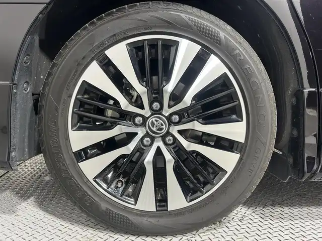 トヨタ ヴェルファイア Z Gエディション 大阪府 2019(令1)年 4.3万km バーニングブラッククリスタルシャインガラスフレーク 黒革シート JBLサウンド エアロ 純正ナビTV 360カメラ フリップダウンモニター 三眼LED デジタルインナーミラー パワーシート/ヒーター/エアコン 電動リアゲート レーダーC 衝突軽減B レーンアシスト BSM 100V電源