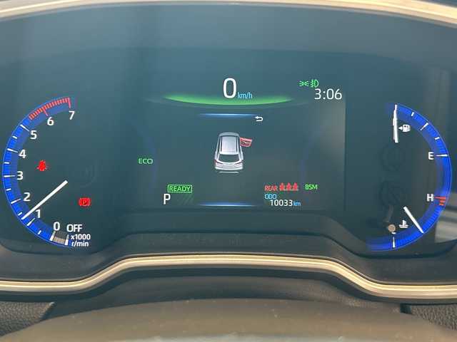 トヨタ カローラ クロス ハイブリッド Z 埼玉県 2023(令5)年 1万km プラチナホワイトパールマイカ セーフティセンス/純正10.5インチコネクトナビ/　　BT/USB/全方位カメラ/パワーバックドア/レーダークルーズコントロール/レーンキープアシスト/LEDヘッドライト/革シート/シートヒーター/純正18インチアルミホイール/ルーフレール/ETC2.0/スマートキー×2/禁煙車