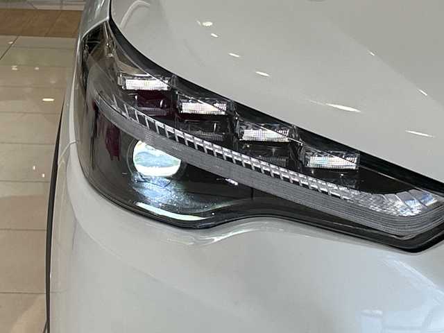 トヨタ カローラ クロス ハイブリッド Z 埼玉県 2023(令5)年 1万km プラチナホワイトパールマイカ セーフティセンス/純正10.5インチコネクトナビ/　　BT/USB/全方位カメラ/パワーバックドア/レーダークルーズコントロール/レーンキープアシスト/LEDヘッドライト/革シート/シートヒーター/純正18インチアルミホイール/ルーフレール/ETC2.0/スマートキー×2/禁煙車