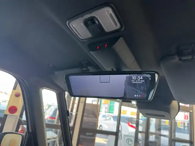 ダイハツ タント カスタム RS 滋賀県 2024(令6)年 1.1万km シャイニングホワイトパール ワンオーナー/イクリプス10.1型フローティングナビ/　フルセグ Bluetooth CD DVD CarPlay/パノラマモニター/MAXWINデジタルインナーミラー/　ドライブレコーダー前後/ビルトインETC/両側パワースタイドドア/シートヒーター/純正フロアマット/純正15インチアルミ/スマートアシスト/衝突回避支援ブレーキ/衝突警報機能/ブレーキ制御付後発進抑制機能/車線逸脱抑制制御機能/車線逸脱警報機能/路側逸脱警報機能/ふらつき機能/先行車発進お知らせ機能/標識認識機能/アダプティブドライビングハイビーム/サイドビューランプ/アダプティブクルーズコントロール/レーンキープコントロール/コーナーセンサー/コーナーリングトレースアシスト/スマートキー×2/プッシュスタート/