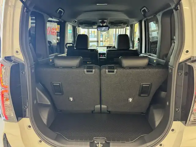 ダイハツ タント カスタム RS 滋賀県 2024(令6)年 1.1万km シャイニングホワイトパール ワンオーナー/イクリプス10.1型フローティングナビ/　フルセグ Bluetooth CD DVD CarPlay/パノラマモニター/MAXWINデジタルインナーミラー/　ドライブレコーダー前後/ビルトインETC/両側パワースタイドドア/シートヒーター/純正フロアマット/純正15インチアルミ/スマートアシスト/衝突回避支援ブレーキ/衝突警報機能/ブレーキ制御付後発進抑制機能/車線逸脱抑制制御機能/車線逸脱警報機能/路側逸脱警報機能/ふらつき機能/先行車発進お知らせ機能/標識認識機能/アダプティブドライビングハイビーム/サイドビューランプ/アダプティブクルーズコントロール/レーンキープコントロール/コーナーセンサー/コーナーリングトレースアシスト/スマートキー×2/プッシュスタート/