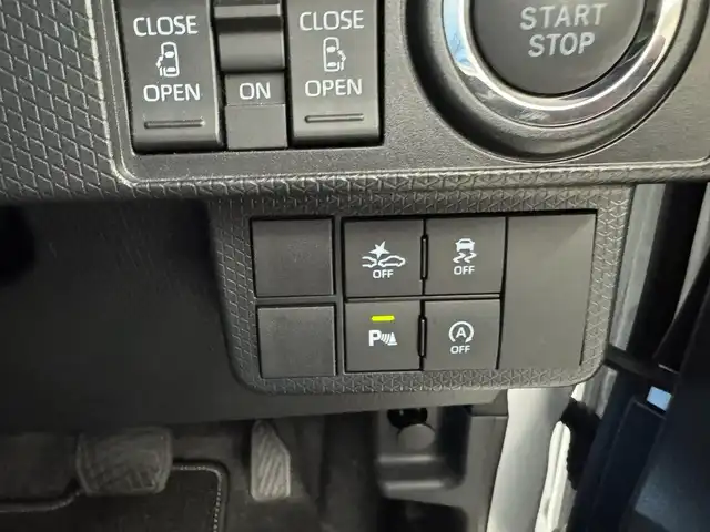 ダイハツ タント カスタム RS 滋賀県 2024(令6)年 1.1万km シャイニングホワイトパール ワンオーナー/イクリプス10.1型フローティングナビ/　フルセグ Bluetooth CD DVD CarPlay/パノラマモニター/MAXWINデジタルインナーミラー/　ドライブレコーダー前後/ビルトインETC/両側パワースタイドドア/シートヒーター/純正フロアマット/純正15インチアルミ/スマートアシスト/衝突回避支援ブレーキ/衝突警報機能/ブレーキ制御付後発進抑制機能/車線逸脱抑制制御機能/車線逸脱警報機能/路側逸脱警報機能/ふらつき機能/先行車発進お知らせ機能/標識認識機能/アダプティブドライビングハイビーム/サイドビューランプ/アダプティブクルーズコントロール/レーンキープコントロール/コーナーセンサー/コーナーリングトレースアシスト/スマートキー×2/プッシュスタート/