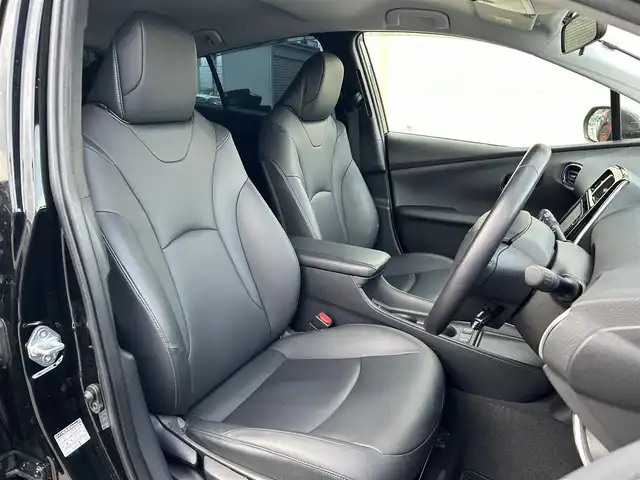 トヨタ プリウス Sツーリングセレクション 富山県 2020(令2)年 7.4万km アティチュードブラックマイカ 社外SDナビ(CN-RA03WD)/(AM/FM/CD/DVD/ipod)/フルセグTV/バックカメラ/Bluetooth/モデリスタエアロ/レーダークルーズコントロール/衝突軽減システム/コーナーセンサー/レーンキープアシスト/オートマチックハイビーム/横滑り防止装置/盗難防止装置/ETC/シートヒーター　運転席+助手席/合皮シート/フロアマット純正/純正AW/LEDオートライト/スマートキー×1/取扱説明書/保証書