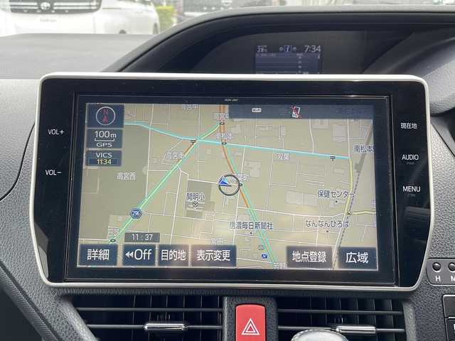 トヨタ ヴォクシー ZS 長野県 2017(平29)年 3.7万km ボルドーマイカメタリック 純正10インチナビ/フルセグ/DVD/CD/BT/純正12、1インチフリップダウンモニター/バックカメラ/ビルトインETC/ドライブレコーダー/トヨタセーフティセンス/クルーズコントロール/レーンキープアシスト/LEDヘットライト/LEDフォグランプ/純正16インチアルミホイール/左側パワースライドドア/プッシュエンジンスタート/アイドリングストップ/ウィンカーミラー/フロアマット/バイザー