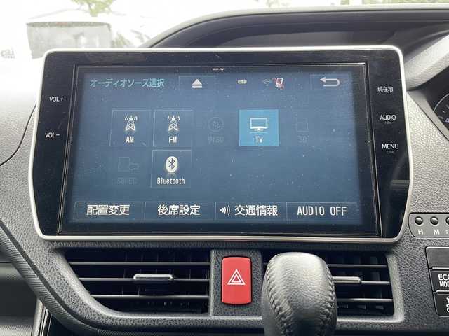 トヨタ ヴォクシー ZS 長野県 2017(平29)年 3.7万km ボルドーマイカメタリック 純正10インチナビ/フルセグ/DVD/CD/BT/純正12、1インチフリップダウンモニター/バックカメラ/ビルトインETC/ドライブレコーダー/トヨタセーフティセンス/クルーズコントロール/レーンキープアシスト/LEDヘットライト/LEDフォグランプ/純正16インチアルミホイール/左側パワースライドドア/プッシュエンジンスタート/アイドリングストップ/ウィンカーミラー/フロアマット/バイザー