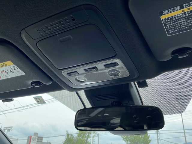 トヨタ ヴォクシー ZS 長野県 2017(平29)年 3.7万km ボルドーマイカメタリック 純正10インチナビ/フルセグ/DVD/CD/BT/純正12、1インチフリップダウンモニター/バックカメラ/ビルトインETC/ドライブレコーダー/トヨタセーフティセンス/クルーズコントロール/レーンキープアシスト/LEDヘットライト/LEDフォグランプ/純正16インチアルミホイール/左側パワースライドドア/プッシュエンジンスタート/アイドリングストップ/ウィンカーミラー/フロアマット/バイザー