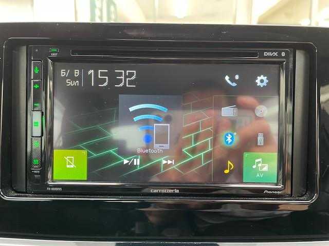 トヨタ プリウス X 埼玉県 2023(令5)年 5万km スーパーホワイトⅡ 社外ディスプレイオーディオ/ブラインドスポットモニター/プロアクティブドライビングアシスト/プリクラッシュセーフティシステム/ロードサインアシスト/クリアランスソナー/レーダークルーズコントロール/バックカメラ